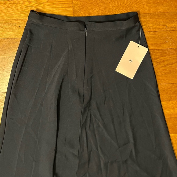 NWT Jenny Yoo Collection Navy Satin “Soleil” Maxi Skirt w Slit, Size 6 - Picture 7 of 8